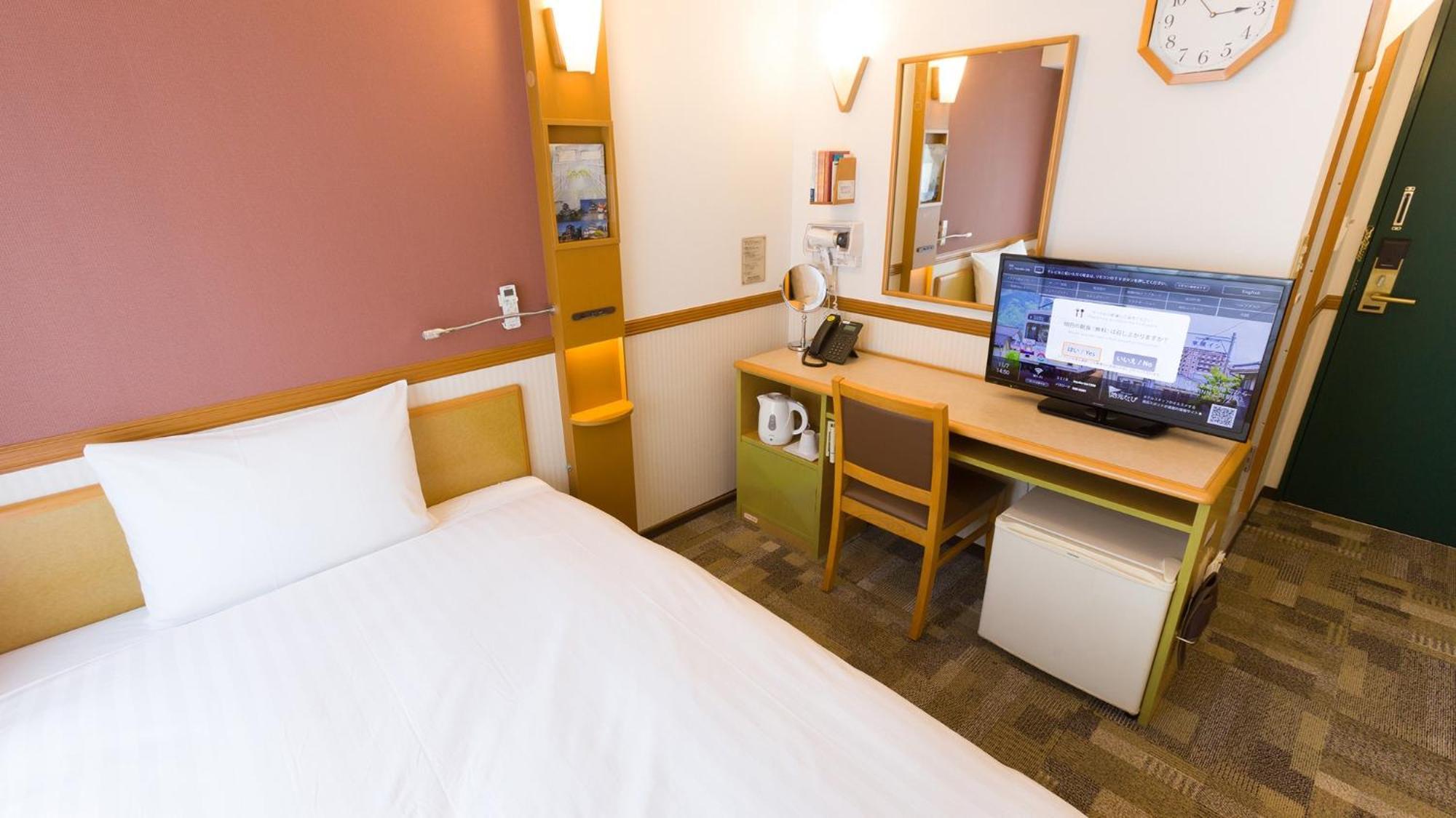 Toyoko Inn Toyohashi Eki Higashi Guchi Exteriör bild